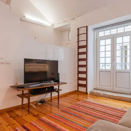 Apartment Bright & Loft By Lovelystay